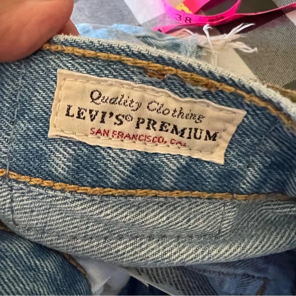 Levi 501 Jean Shorts Womens Light Blue Denim Cutoffs Distressed Daisy Duke